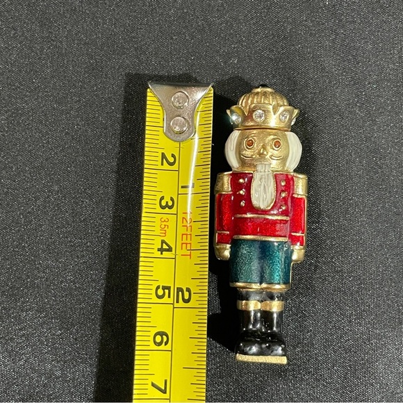 Estee Lauder Nutcracker with Gold and Black Accents - Picture 8 of 8